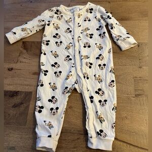 Disney Mickey Mouse Kids One Piece snaps size 6-9 months